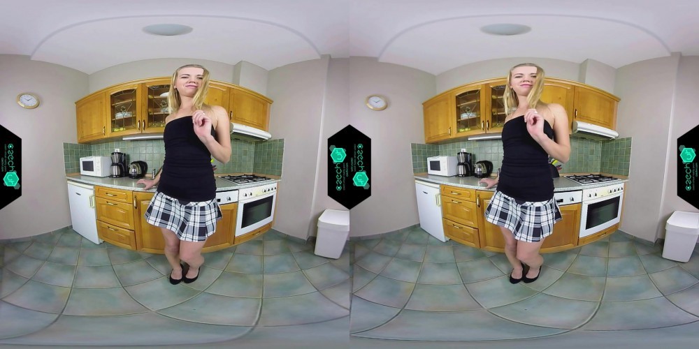 Violette Pure Teen Angel Solo Thrill in 4K