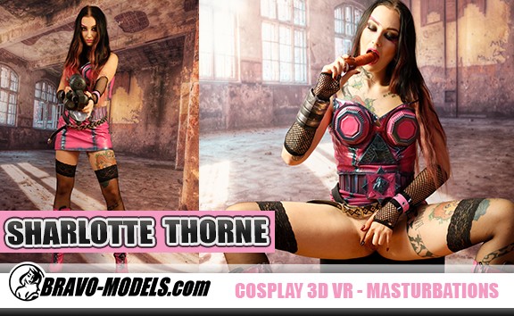 Sharlotte Thorne Sizzles in 4K VR Solo Action