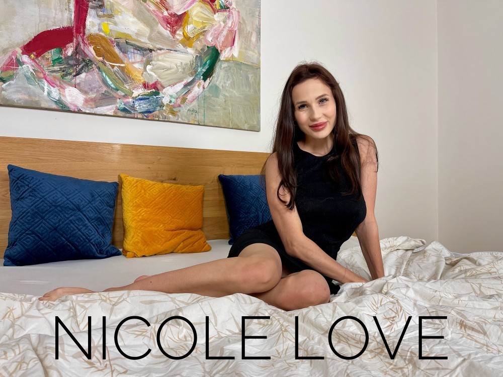 Solo Show With Nicole Love