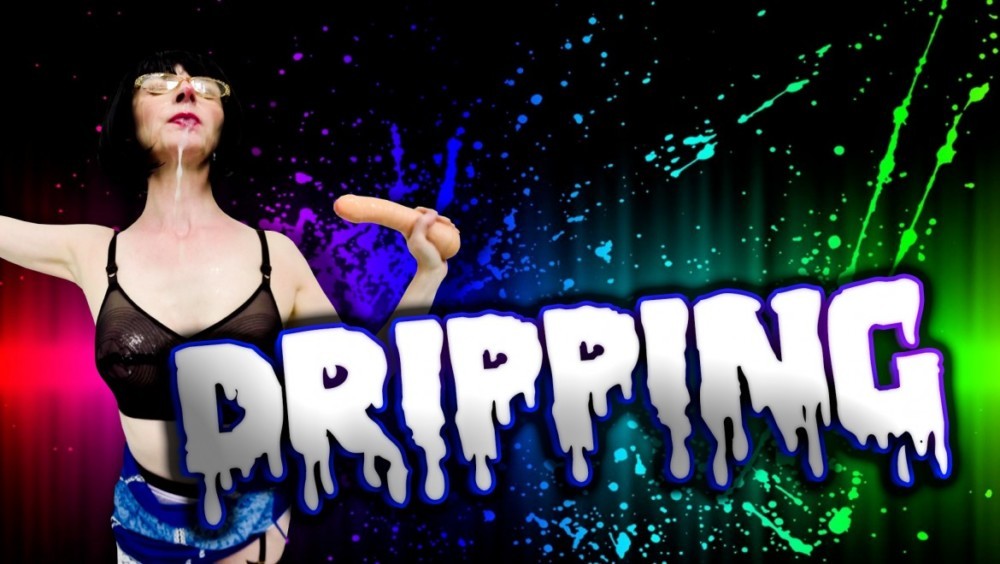 Julia's Dripping Hot VR Solo Action