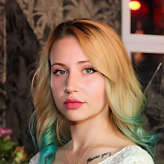 Maya Blue - Pornstar Profile on xNight
