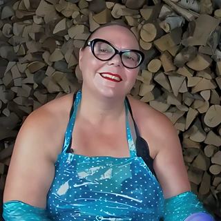 Mistress April - Pornstar Profile on xNight
