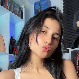 Jenifer Play - Pornstar Profile on xNight