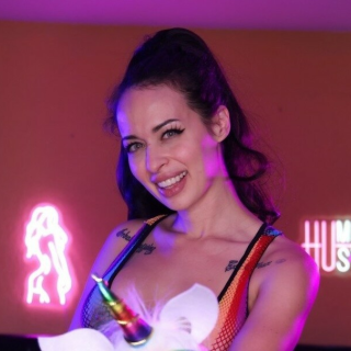 Ashenn Fire Pornstar