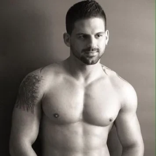 Lorenzo Viota Pornstar