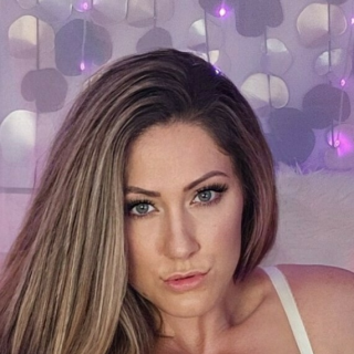 Summer Starz - Pornstar Profile on xNight