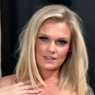 Sadie Andrew - Pornstar Profile on xNight