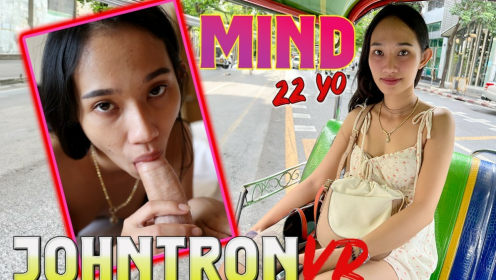 Petite Saleslady Mind in Wild VR Encounter