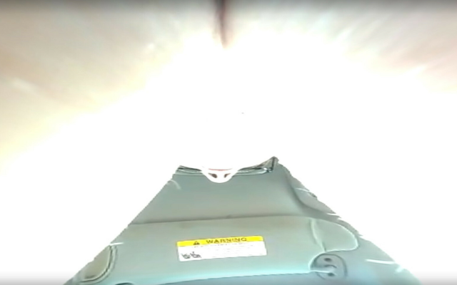 Unaware Giantess Tiny Passenger Caught - Image 2