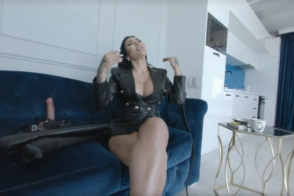 Mistress Kennya BDSM Fantasy: Collar Control - Image 1