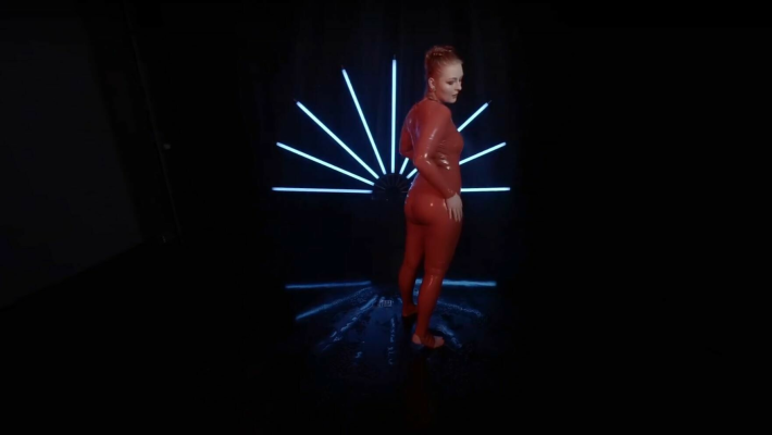 Red Latex Lady Takes A Shower - Image 3