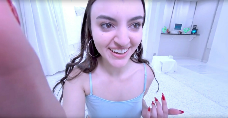 Julia James 4K VR Striptease - Intense Tease - Image 9