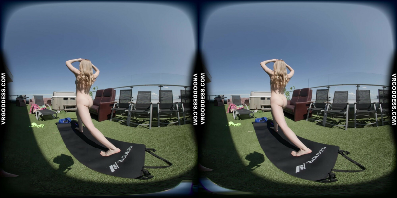 Kitty Kate Nude Yoga in Stunning Sunny VR - Image 5