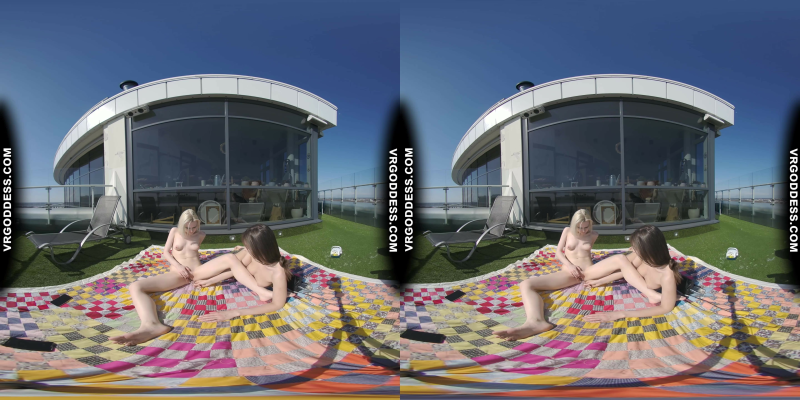 Rebeka Ruby & Ingrida: Hot Outdoor Masturbation - Image 6