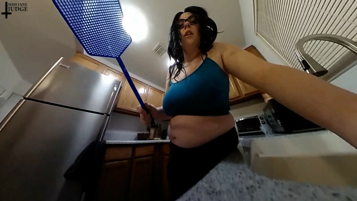 Unaware Giantess Swats and Eats You - Image 2