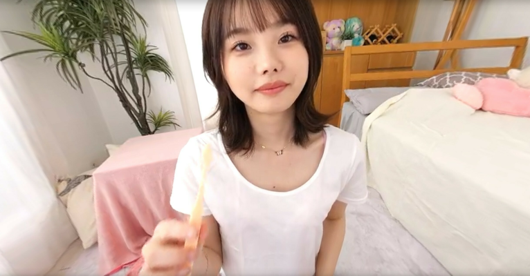 Ichika Matsumoto: Living Together Sex Life 8K VR - Image 2