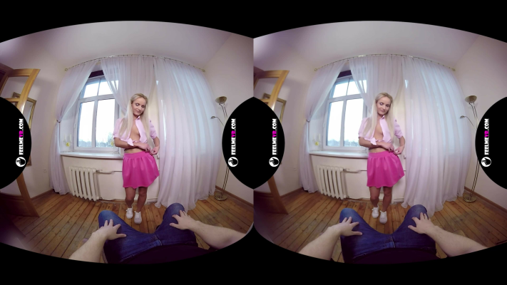 Sophia Sonne Hot Blonde Striptease in 180VR - Image 2