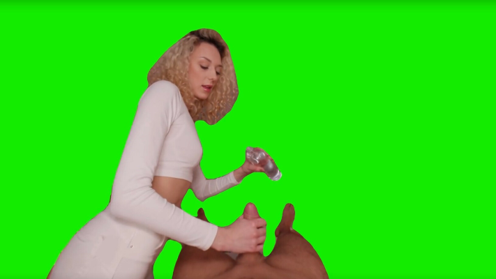 Erotic Massage Bliss with Isabella De Laa - Image 1