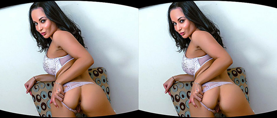 Crystal Rush in Hot VR Delivery Action - Image 2