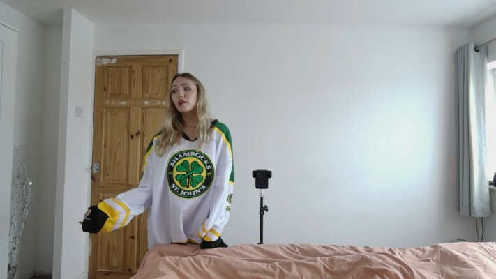 Kitty Marie: Post Game Blowjob 8K - Image 1